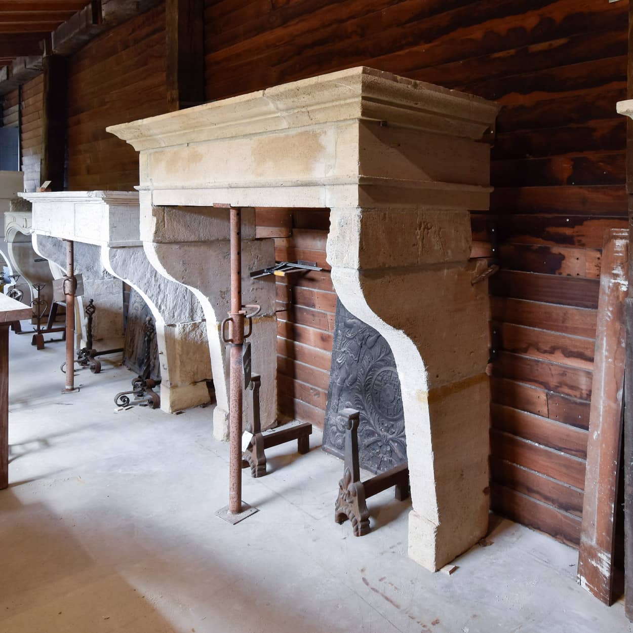 Zandstenen-Louis-XIV-ombouwschouw