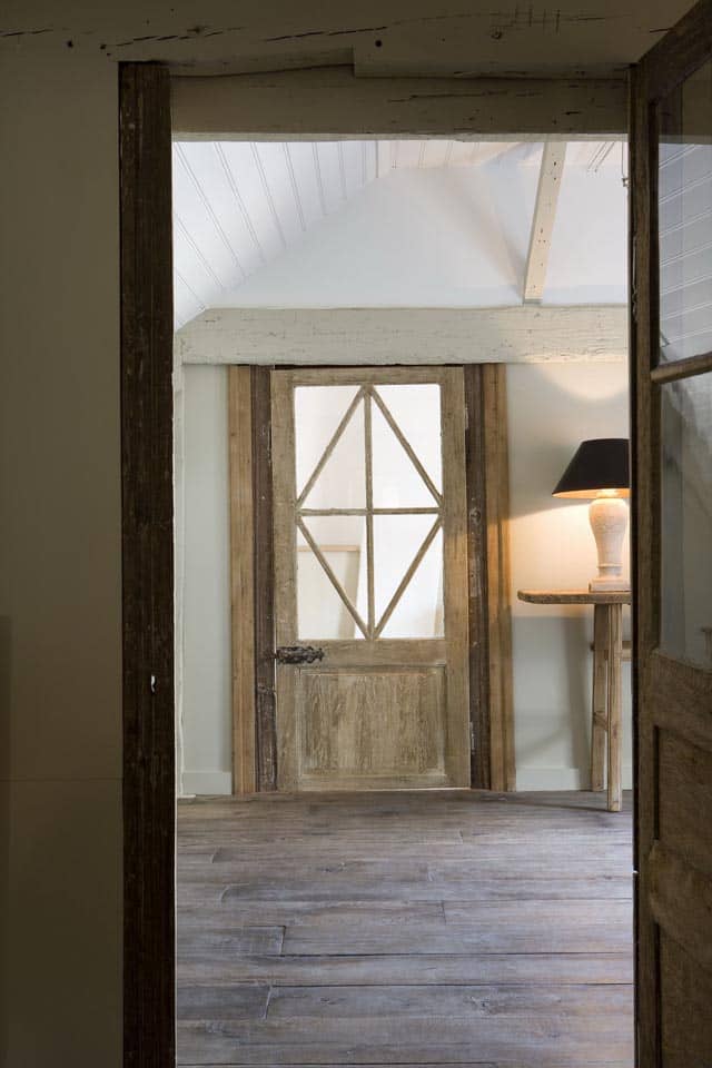 Extra-brede-Frans-eiken-vloerdelen-18e-eeuws-verouderd