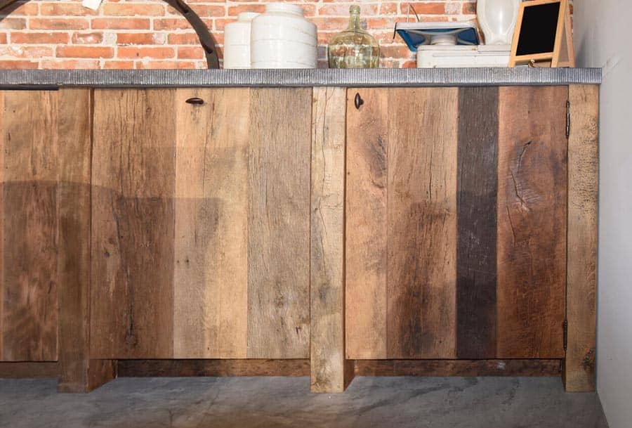 Keukenmeubel-met-Belgisch-hardstenen-blad