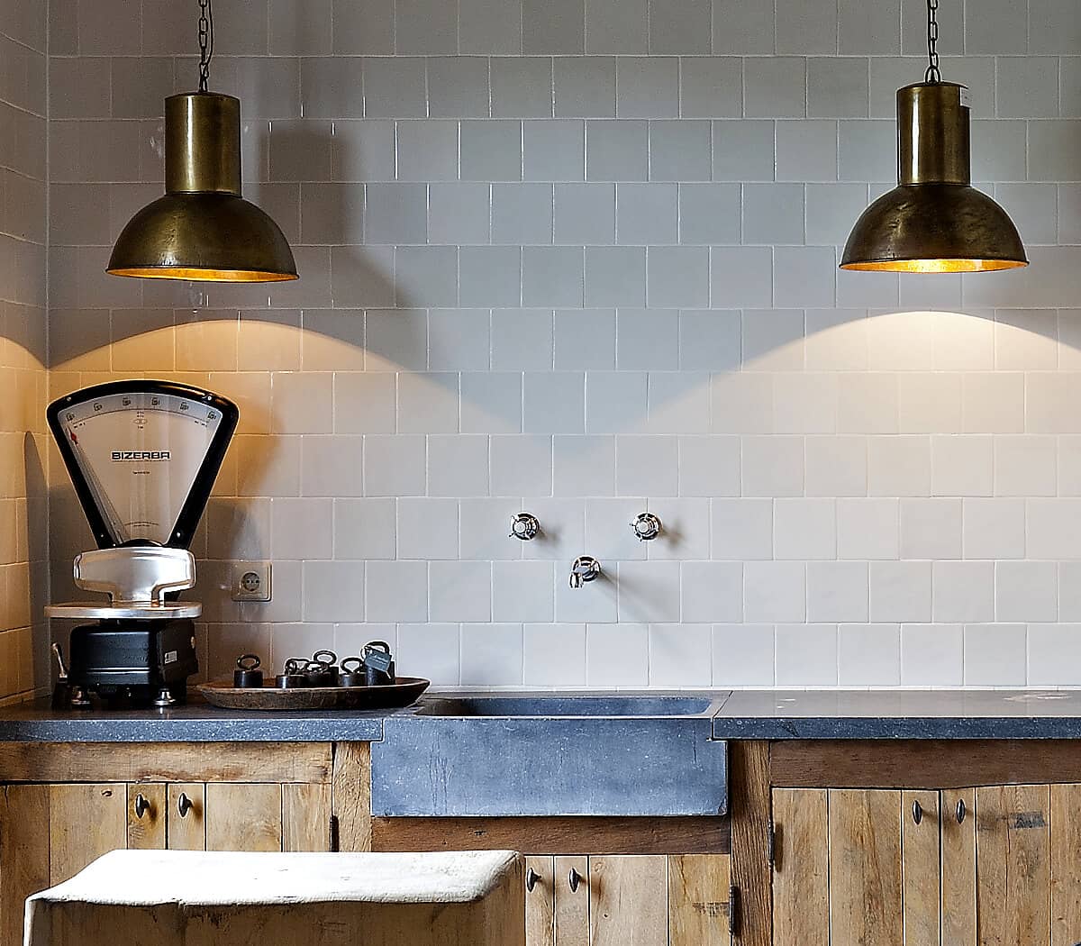 authentieke-hollandse-witjes-6-tinten-lefroy-brooks-wandkraan