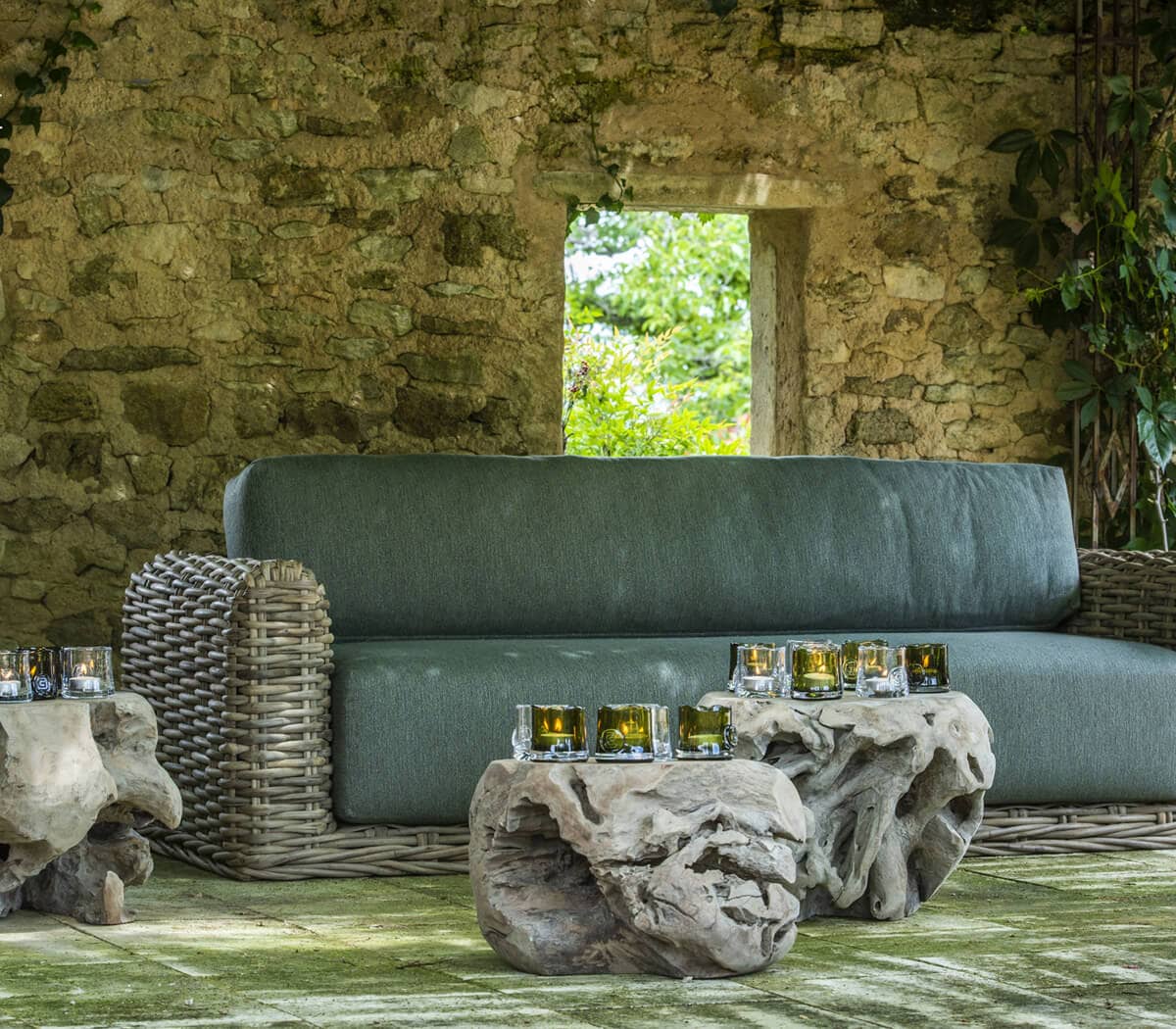 Gommaire-outdoor-fabric-cushion-sofa_doran