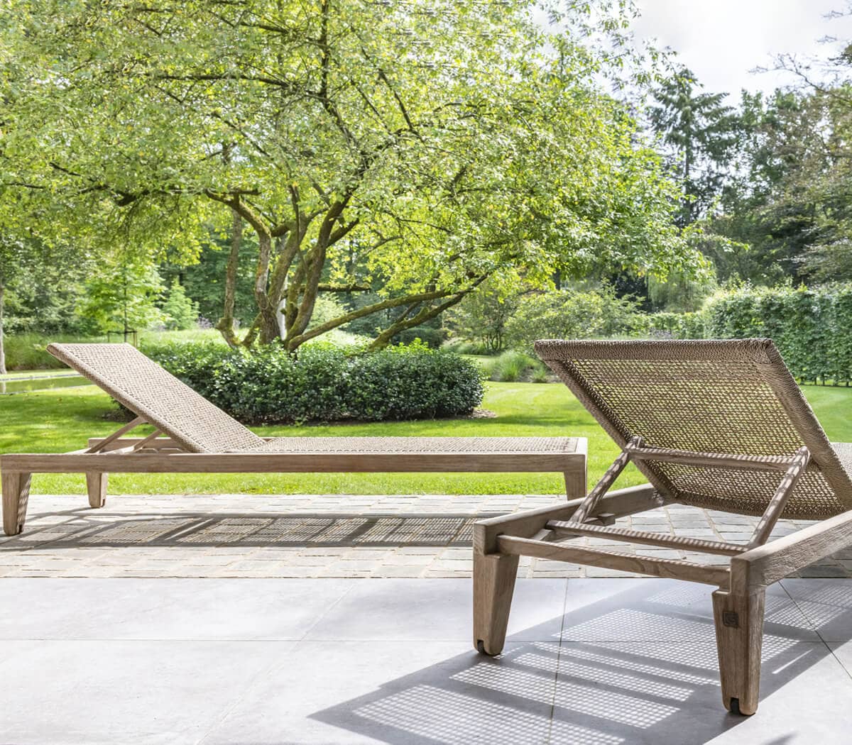 Gommaire-outdoor-teak-furniture-sunlounger_lisa-G404-PE-AW-Antwerp