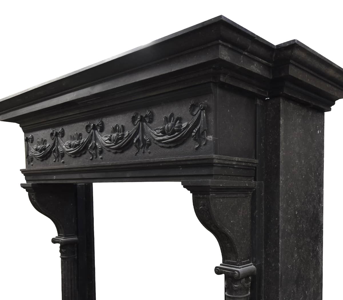 Beldisch-hardstenen-zuilen-ombouwschouw