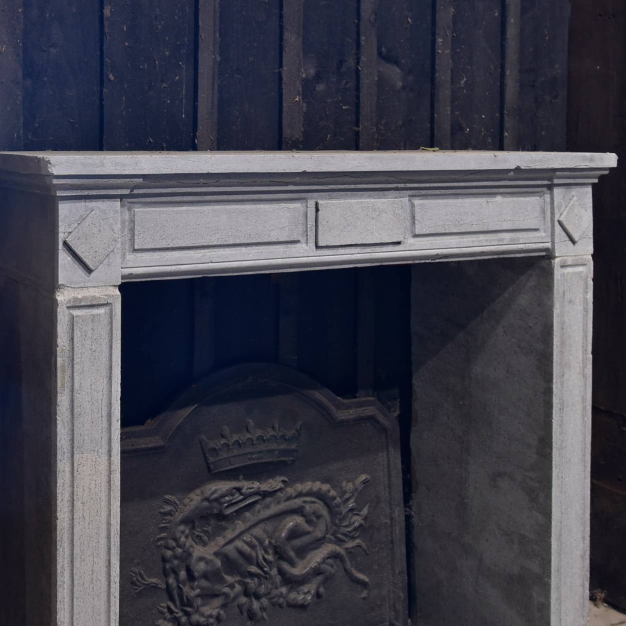 Marmerstenen-voorzetschouw