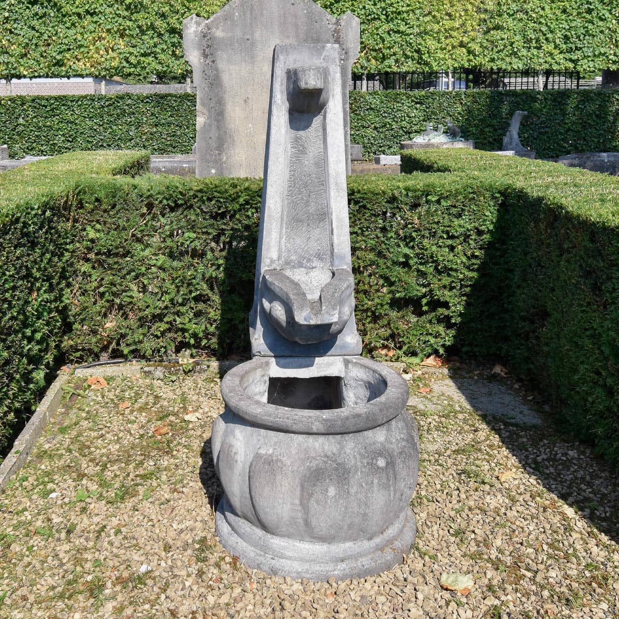 Natuurstenen-fontein