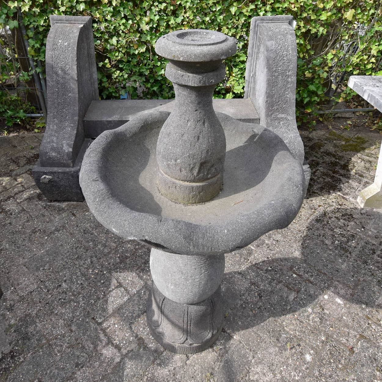 Stenen-fontein