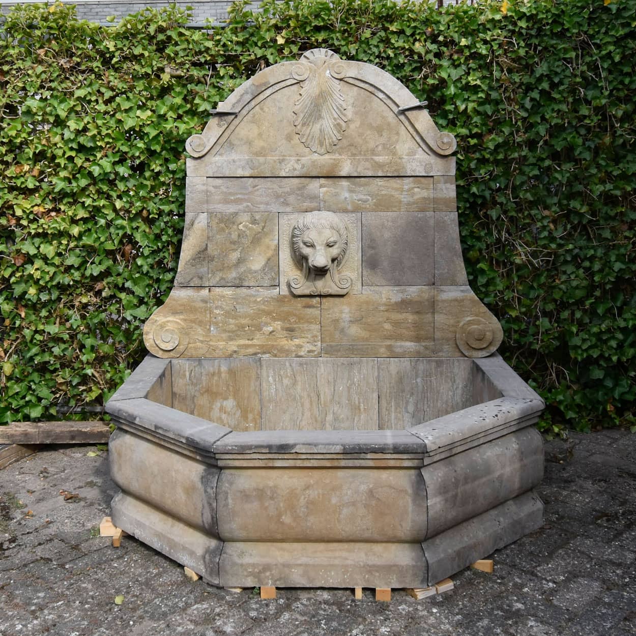 Stenen-wandfontein